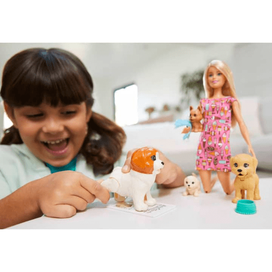 Boneca Barbie Treinadora de Cachorrinhos Com Acessórios Mattel