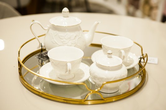 Conjunto Para Chá De Porcelana Scarlet 14 Peças L'hermitage