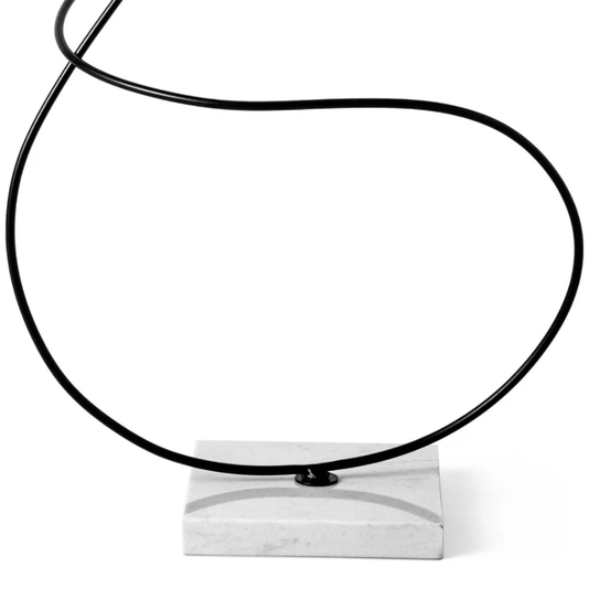 Escultura Abstrata Em Metal Preto 50cm