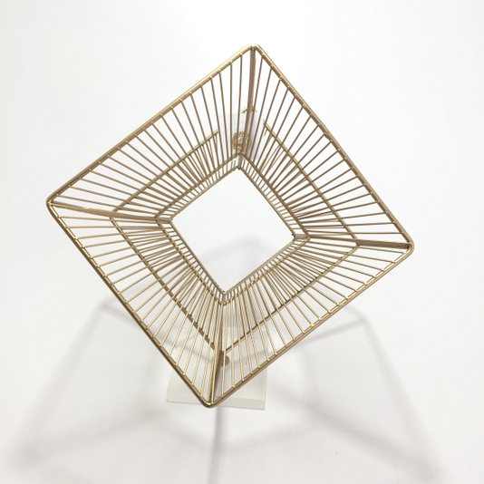 Decoração Escultura De Metal Tridimensional Base De Acrílico