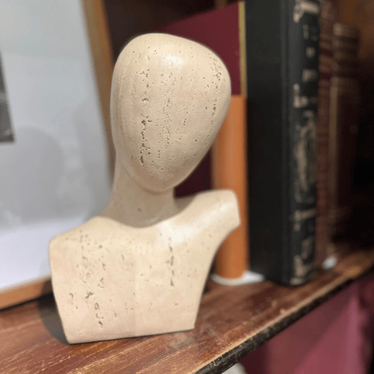 Escultura Decorativa Busto Bege Em Poliresina