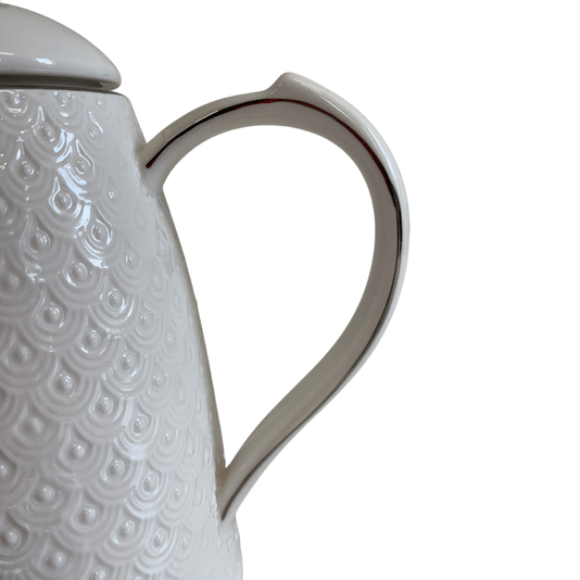 Garrafa Térmica De Porcelana Branca Com Detalhes Prata 700ml