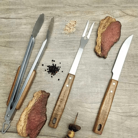 Jogo Para Churrasco Beef Club 3 Peças Em Aço Inox Com Cabo Madeira Acacia Fracalanza