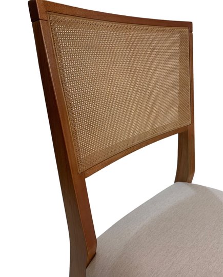 Kit 2 Cadeiras Artisoli Iris Encosto Em Tela E Assento Estofado Linho