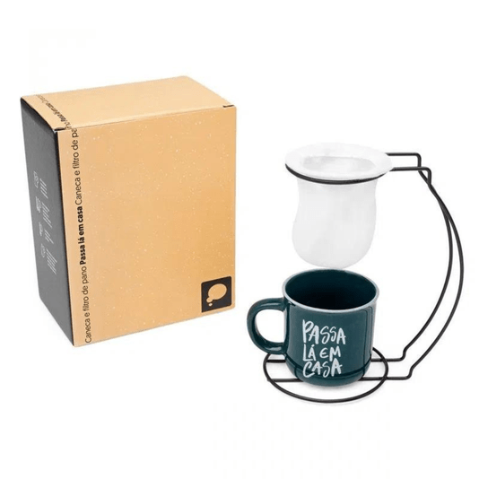 Kit Caneca Com Coador De Pano Passa Lá Em Casa