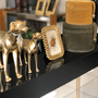 Escultura Decorativa Cachorro Em Poliresina Dourado G