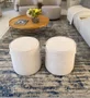Puff Decorativo Dallas Bouclê Off-White Com Alça Lateral